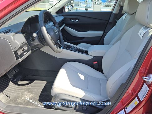 New 2026 Honda Accord EX-L image 9