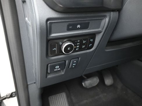 New 2025 Ford F150 Platinum w/ Equipment Group 702A High image 13