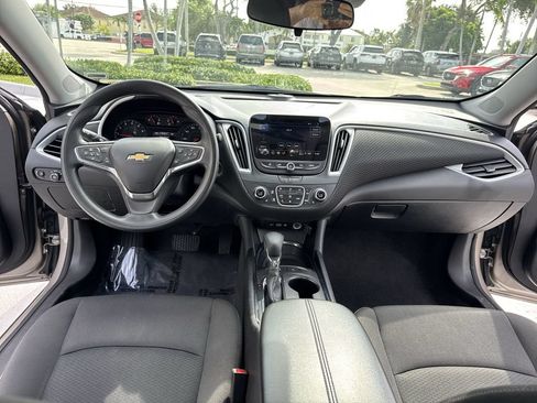 Used 2024 Chevrolet Malibu LT FWD image 36