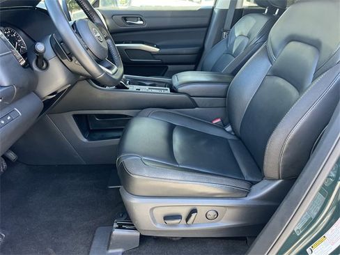 Certified 2023 Nissan Pathfinder SL w/ SL Premium Package image 20
