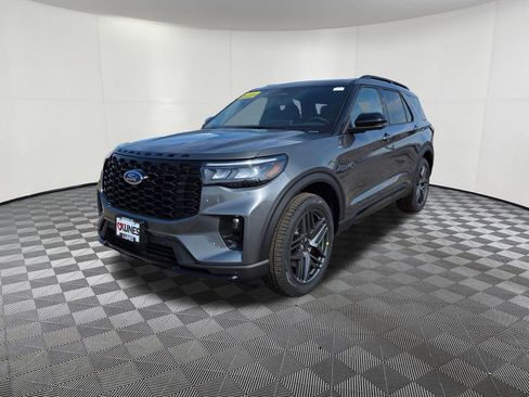 New 2026 Ford Explorer ST-Line AWD/4WD image 3