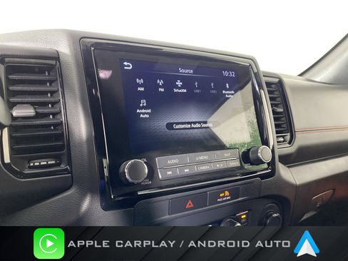 Used 2022 Nissan Frontier PRO-4X image 4