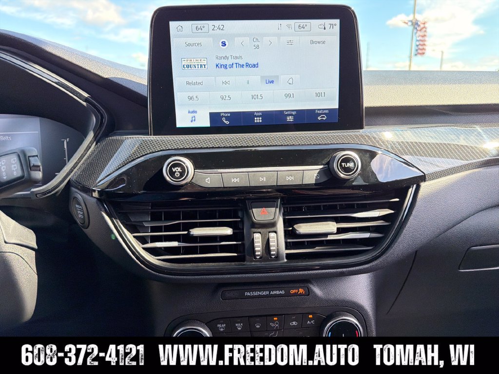 Used 2025 Ford Escape ST-Line Select AWD/4WD image 18