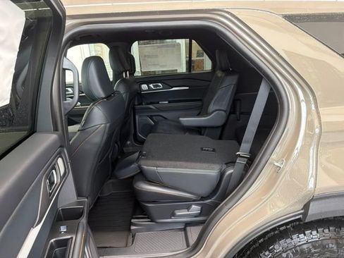 New 2026 Ford Explorer Tremor w/ Tremor Ultimate Package AWD/4WD image 54
