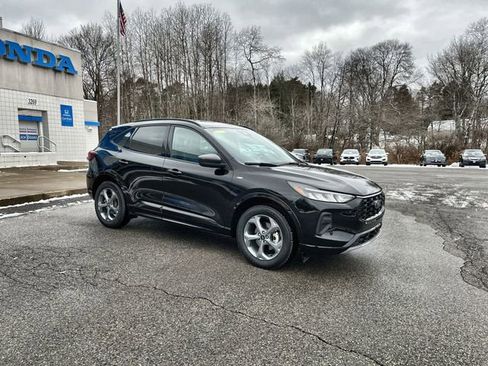 Used 2023 Ford Escape ST-Line w/ Tech Pack #1 image 11