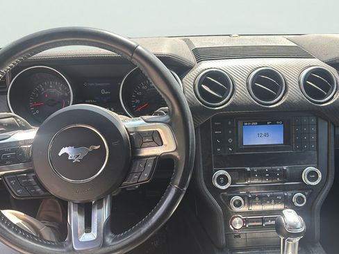 Used 2019 Ford Mustang Convertible w/ Black Accent Package RWD image 14