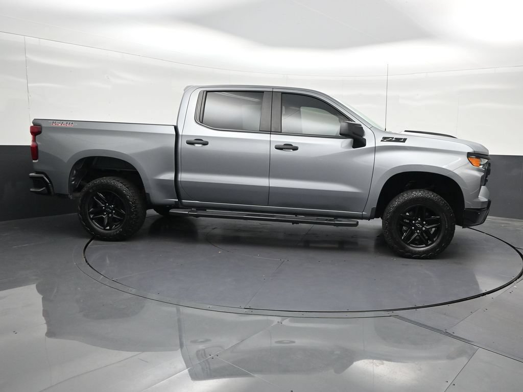 Used 2024 Chevrolet Silverado 1500 Custom Trail Boss AWD/4WD image 7
