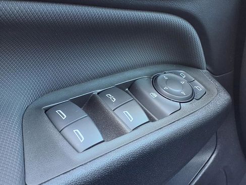 Used 2023 Chevrolet Equinox RS w/ RS Leather Package image 19