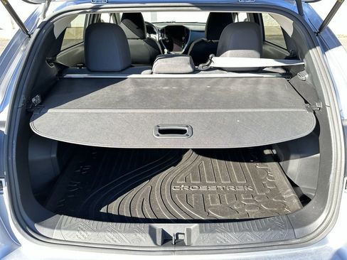 Used 2024 Subaru Crosstrek 2.0i Premium image 32