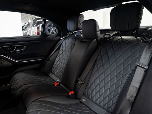 Used 2022 Mercedes-Benz S 580 4MATIC Sedan image 22
