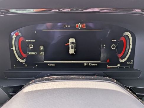 New 2026 Nissan Pathfinder Platinum image 11