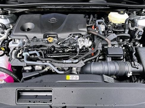 Used 2025 Toyota Camry XSE w/ Premium Plus Package image 27