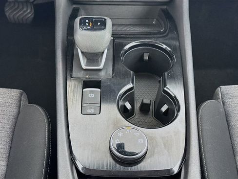 Used 2023 Nissan Rogue SV image 40