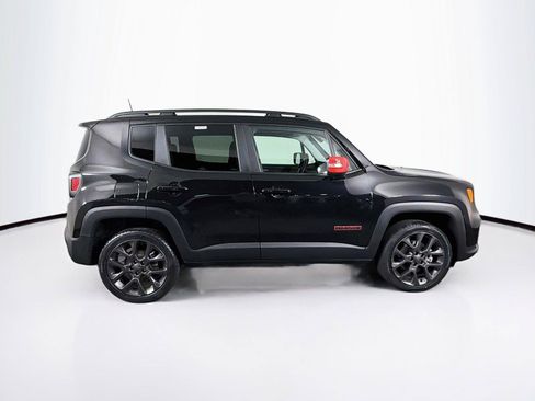 Used 2023 Jeep Renegade Latitude w/ Sun/Sound Group AWD/4WD image 12