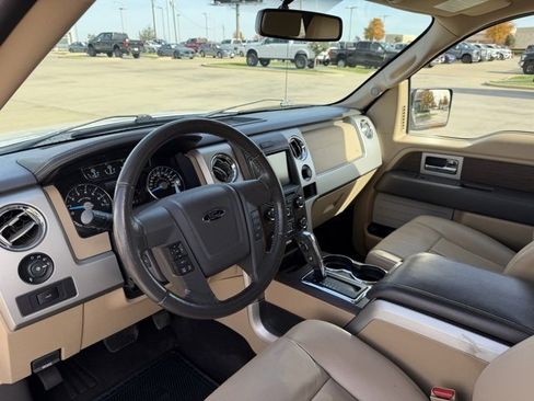 Used 2014 Ford F150 Lariat w/ Lariat Chrome Package image 11