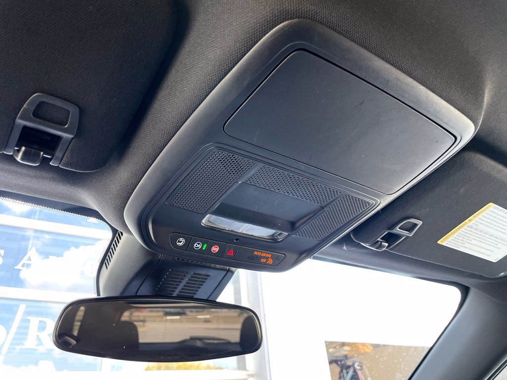 Used 2025 Chevrolet Equinox LT AWD/4WD image 21