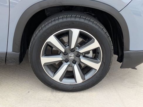 Used 2025 Honda Pilot Touring image 26