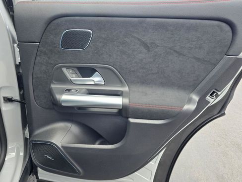 New 2026 Mercedes-Benz GLA 35 AMG 4MATIC image 24