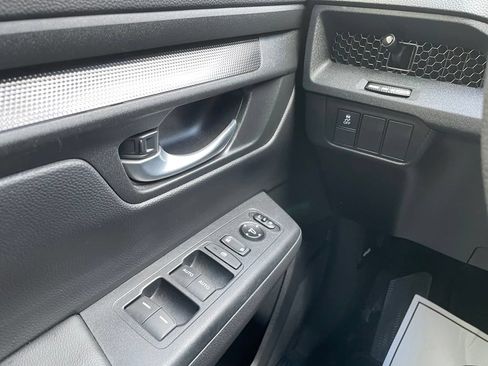 Certified 2024 Honda CR-V EX image 13