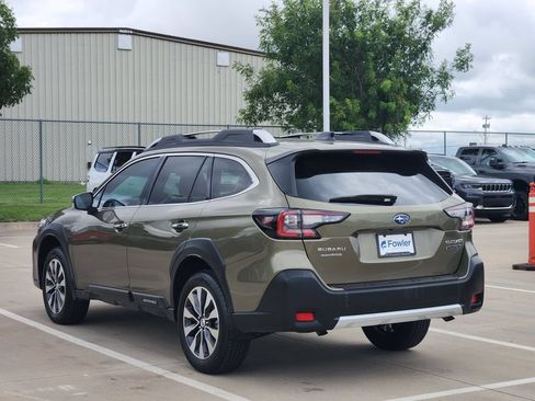 Used 2025 Subaru Outback Touring XT AWD/4WD image 5