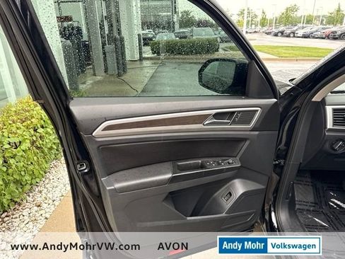 Used 2018 Volkswagen Atlas SE FWD image 14