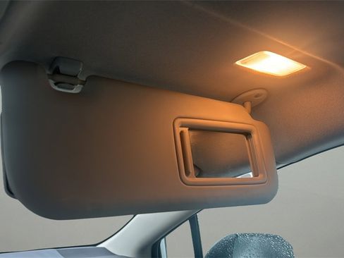 Used 2021 Toyota Corolla LE image 30