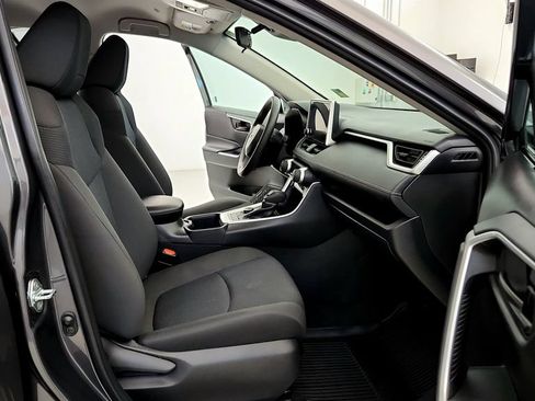 Certified 2025 Toyota RAV4 LE AWD/4WD image 17