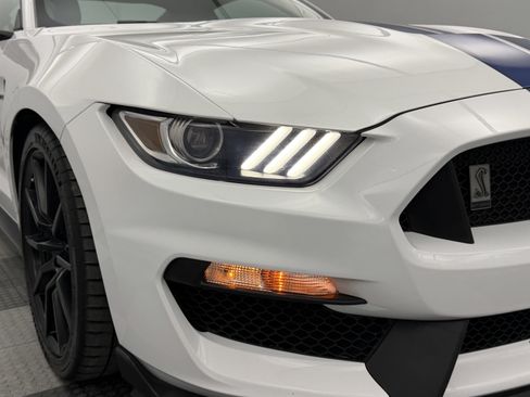 Used 2017 Ford Mustang Shelby GT350 image 29