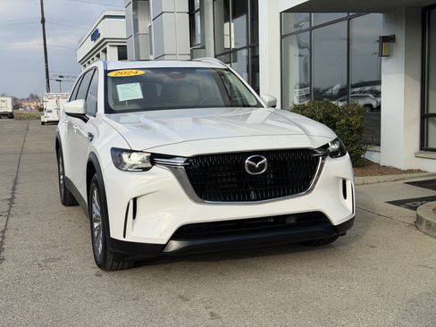 Used 2024 MAZDA CX-90 Plug-In Hybrid w/ Preferred image 19