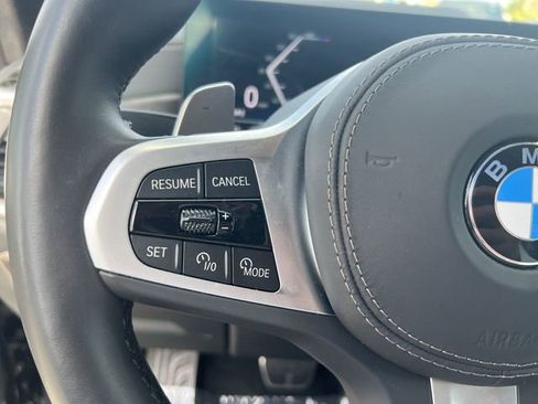 Certified 2025 BMW X7 xDrive40i image 31