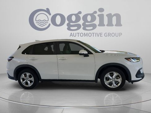 Used 2024 Honda HR-V LX image 6