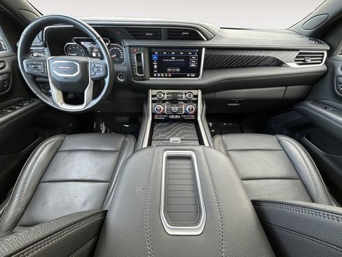 Used 2021 GMC Yukon Denali image 13