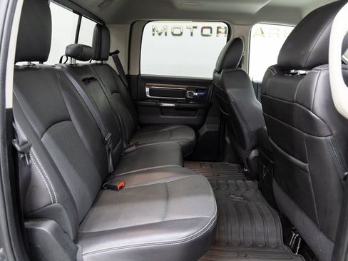 Used 2016 RAM 1500 Laramie w/ Convenience Group image 15