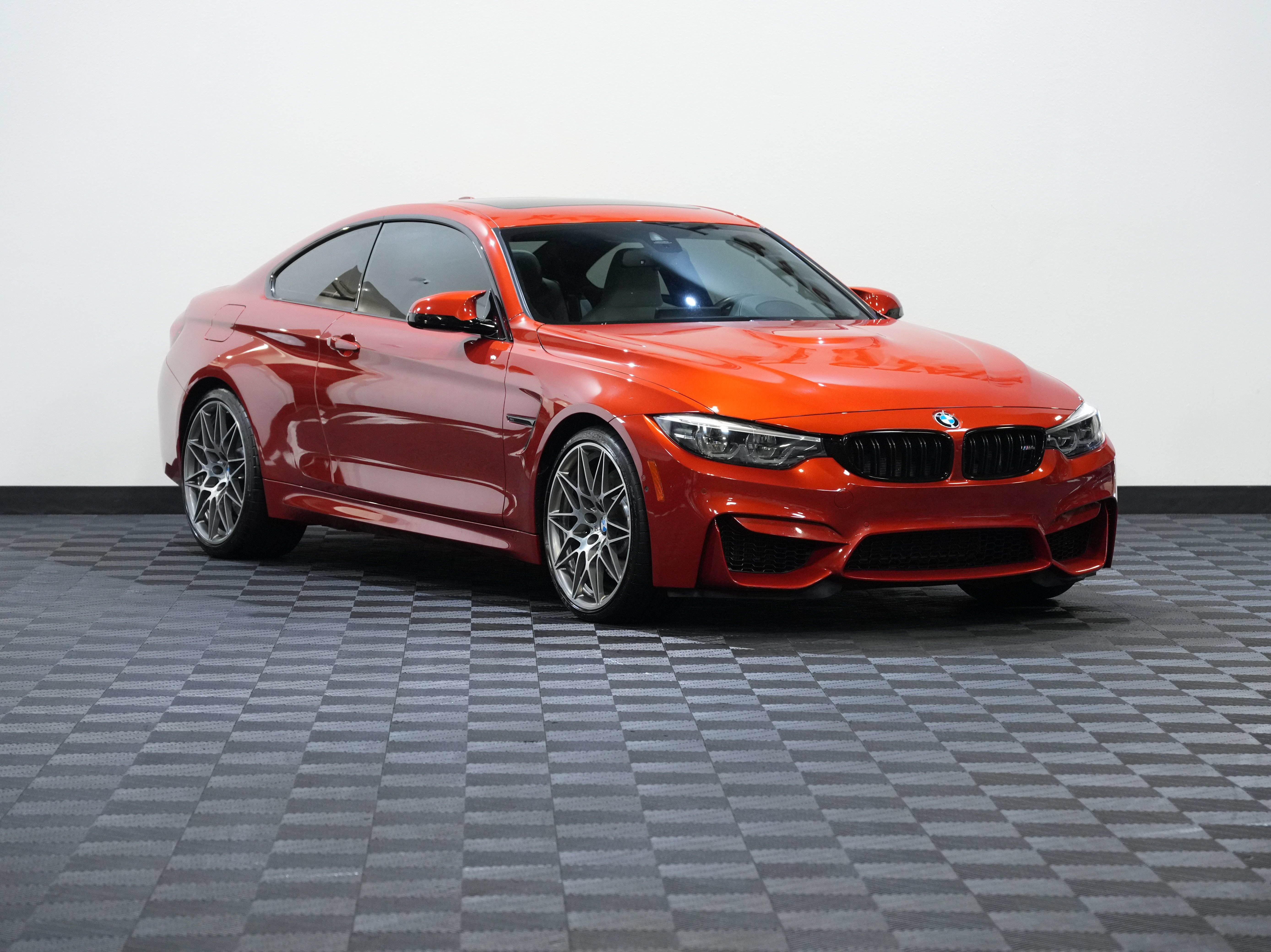 Used 2020 BMW M4 Coupe w/ Competition Package RWD image 5