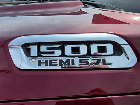 Used 2019 RAM 1500 Limited AWD/4WD image 10