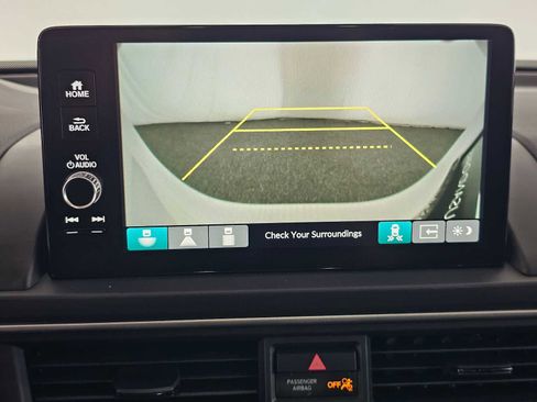 Used 2025 Honda Pilot EX-L image 28