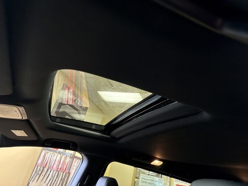 Used 2025 Honda Odyssey Sport-L image 5