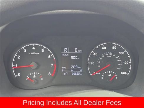 Used 2022 Hyundai Accent SEL FWD image 8
