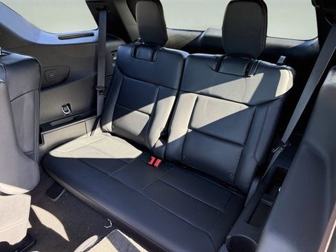 New 2026 Ford Explorer ST-Line AWD/4WD image 11