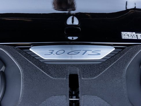 Certified 2024 Porsche 911 Carrera GTS w/ Premium Package image 28