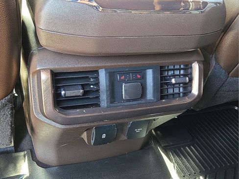 Used 2025 Ford F150 King Ranch AWD/4WD image 17