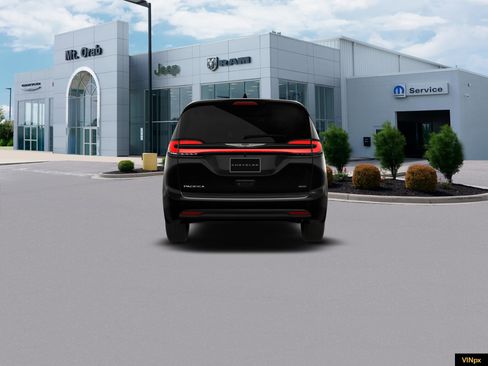 New 2026 Chrysler Pacifica Select image 7