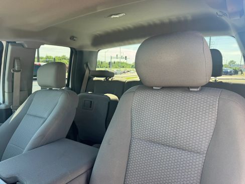 Used 2017 Ford F250 XLT w/ Camper Package AWD/4WD image 12