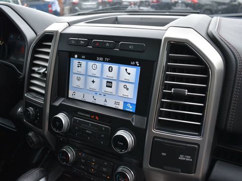 Used 2017 Ford F150 Platinum w/ Equipment Group 701A Luxury AWD/4WD image 22