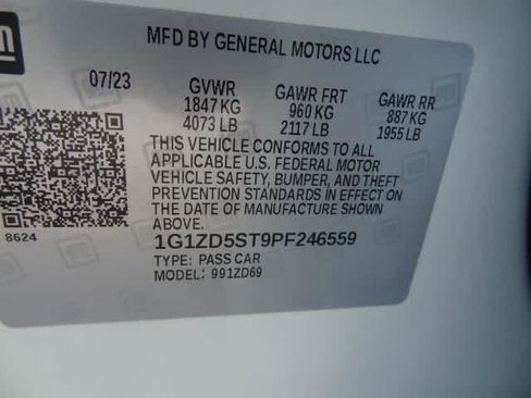 Used 2023 Chevrolet Malibu LT FWD image 33