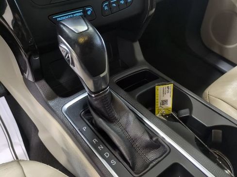 Used 2018 Ford Escape Titanium image 13