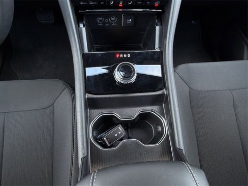 New 2025 Jeep Grand Cherokee L Laredo image 17