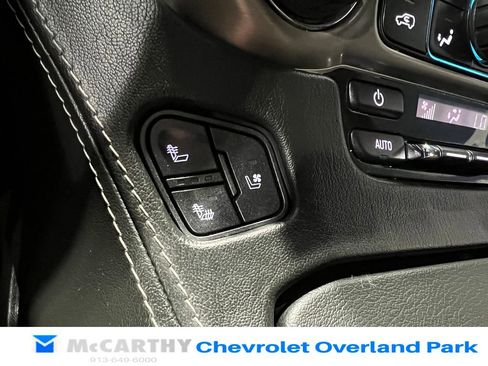 Used 2018 GMC Yukon Denali w/ Denali Ultimate Package AWD/4WD image 25