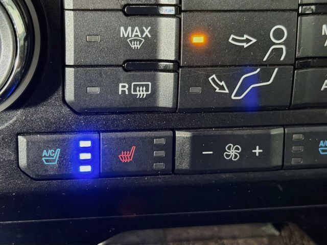 Used 2019 Ford F250 Lariat w/ Lariat Value Package AWD/4WD image 25