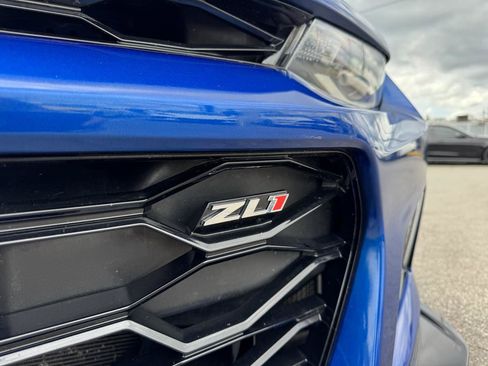 Used 2018 Chevrolet Camaro ZL1 RWD image 2